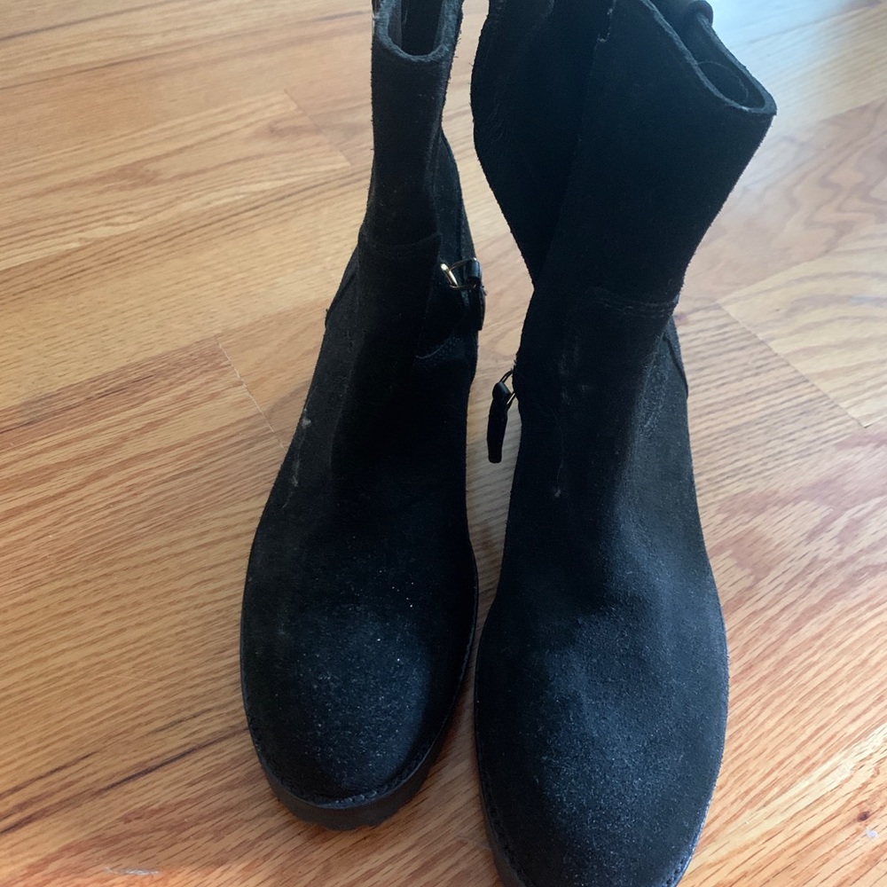 Tory Burch Zipper Boot - Picture 2 of 4